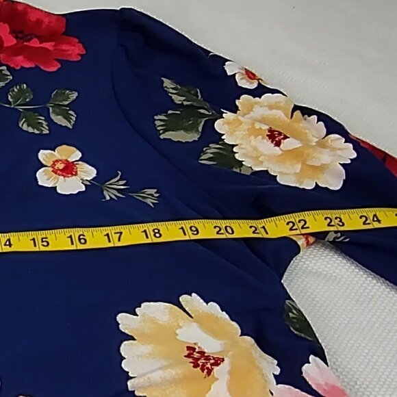 DEREK HEART NAVY BLUE FLORAL DRESS RUCHED SIDES AND FRONT. SIZE 3X - Picture 12 of 14
